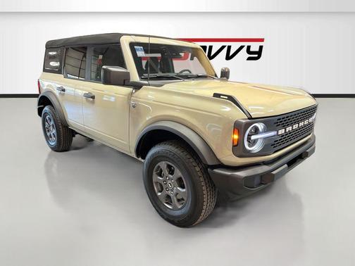 Desert Sand 2025 Ford Bronco Big Bend