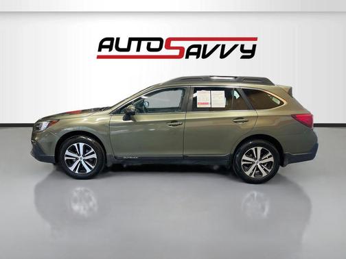 Wilderness Green Metallic 2019 Subaru Outback 3.6R Limited