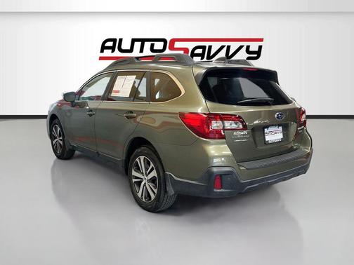 Wilderness Green Metallic 2019 Subaru Outback 3.6R Limited