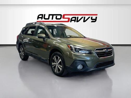 Wilderness Green Metallic 2019 Subaru Outback 3.6R Limited