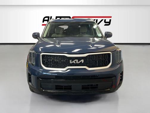 Midnight Lake Blue 2023 Kia Telluride S