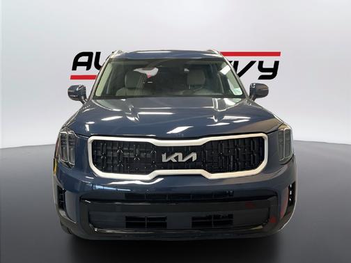 Midnight Lake Blue 2023 Kia Telluride S