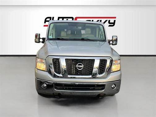 2019 Nissan NV Passenger NV3500 HD SL V8
