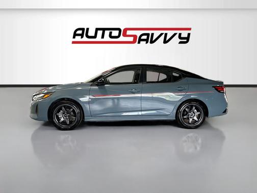 Atlantic Gray/Super Black 2025 Nissan Sentra SR