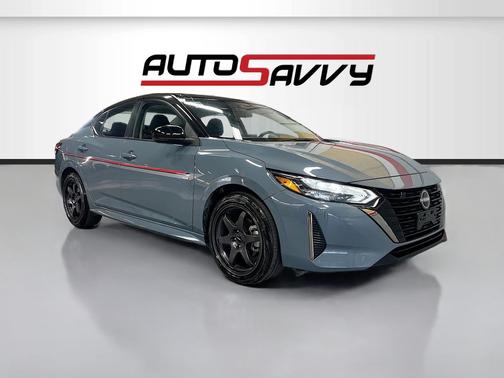 Atlantic Gray/Super Black 2025 Nissan Sentra SR
