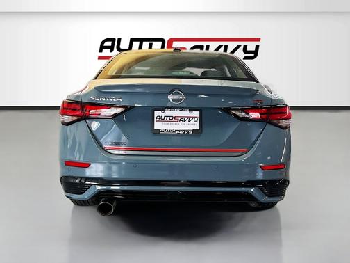 Atlantic Gray/Super Black 2025 Nissan Sentra SR
