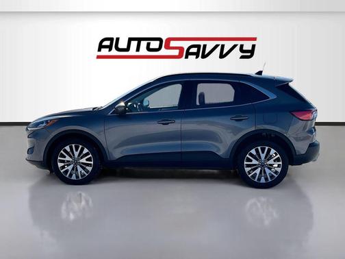 Carbonized Gray Metallic 2022 Ford Escape Titanium