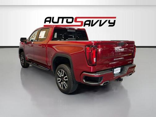 Cayenne Red Tintcoat 2022 GMC Sierra 1500 AT4