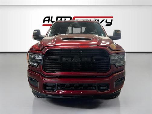 2023 RAM 3500 Limited Crew Cab 4x4 6'4' Box