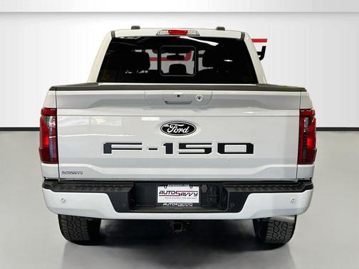 Oxford White 2024 Ford F-150 XLT