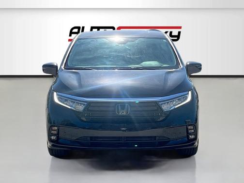 Black 2024 Honda Odyssey Elite