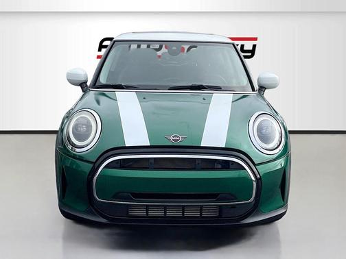 2023 MINI Hardtop Cooper