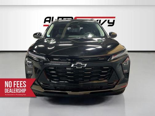 Mosaic Black Metallic 2025 Chevrolet Trax ACTIV