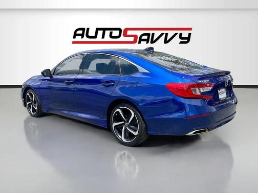 Still Night Pearl 2022 Honda Accord Sport SE 1.5T