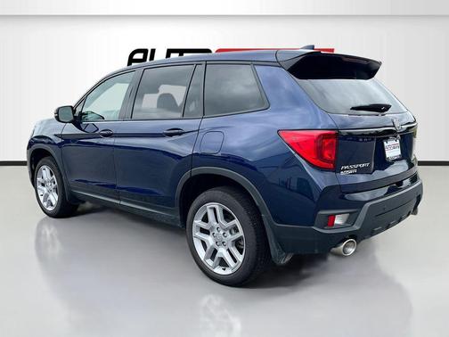 Obsidian Blue Pearl 2025 Honda Passport AWD EX-L