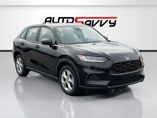 Crystal Black Pearl 2023 Honda HR-V LX