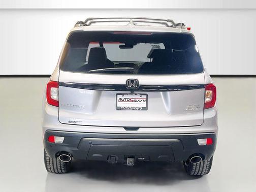 Lunar Silver Metallic 2020 Honda Passport AWD Elite