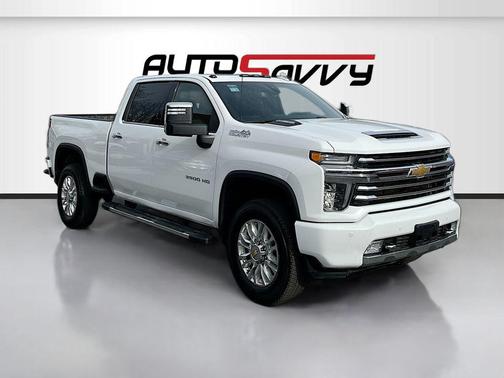 Summit White 2022 Chevrolet Silverado 3500 High Country
