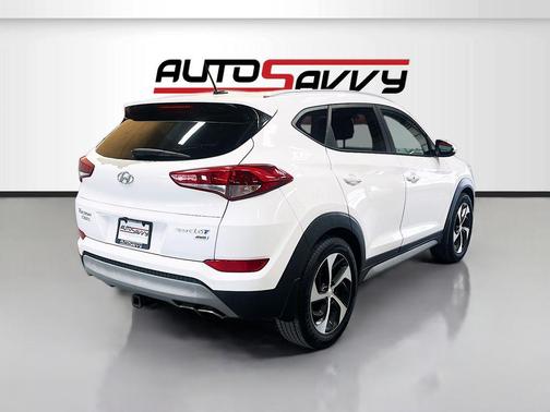 2017 Hyundai TUCSON Sport