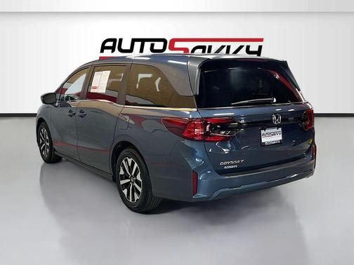 Smoke Blue Pearl 2025 Honda Odyssey EX-L