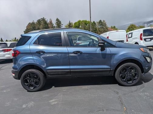 2022 Ford EcoSport SES
