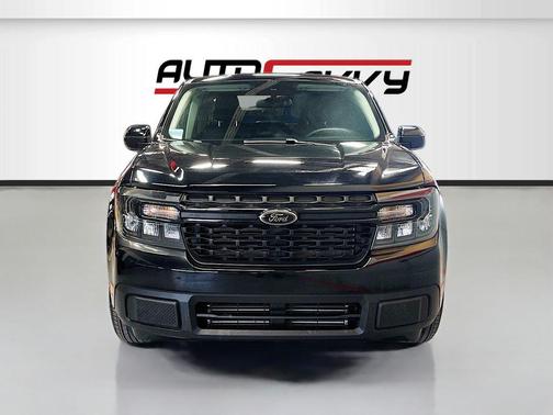 Shadow Black 2024 Ford Maverick XLT