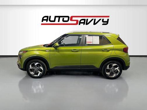 2022 Hyundai VENUE SEL