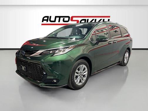 2022 Toyota Sienna Limited