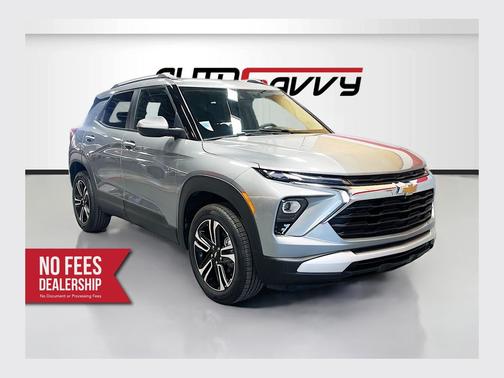 Sterling Gray Metallic 2024 Chevrolet Trailblazer LT