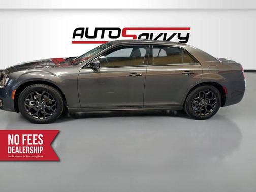 Granite Crystal Metallic Clearcoat 2022 Chrysler 300 Touring