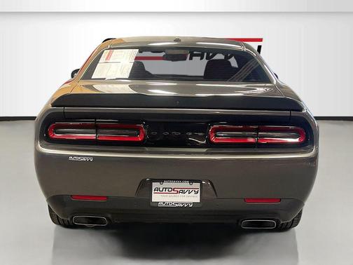 Granite Pearlcoat 2022 Dodge Challenger R/T