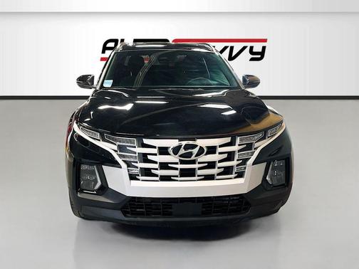 Phantom Black 2023 Hyundai SANTA CRUZ SEL Premium