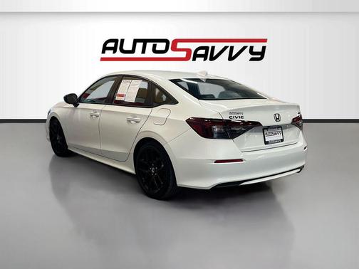 Platinum White Pearl 2025 Honda Civic Sport