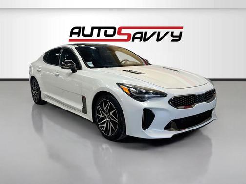 Snow White Pearl 2022 Kia Stinger GT-Line