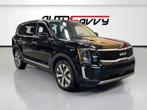 Ebony Black 2022 Kia Telluride S