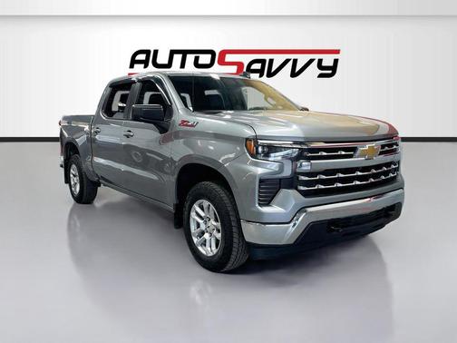 Sterling Gray Metallic 2023 Chevrolet Silverado 1500 LT