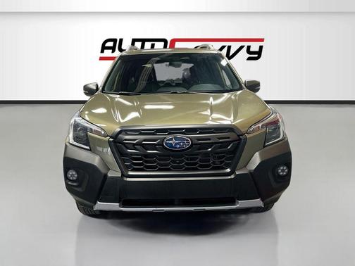 Autumn Green Metallic 2025 Subaru Forester Wilderness