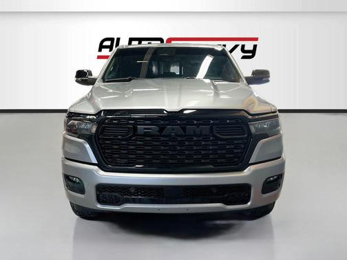 Billet Silver Metallic Clearcoat 2025 RAM 1500 Big Horn/Lone Star