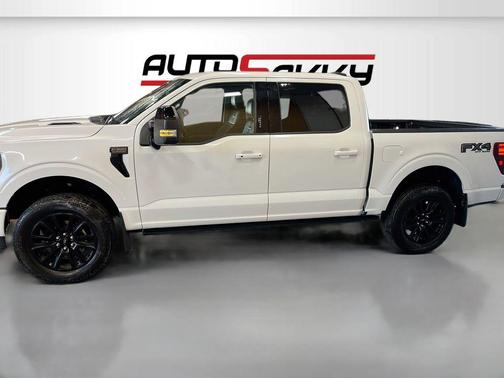 White Metallic 2024 Ford F-150 Platinum