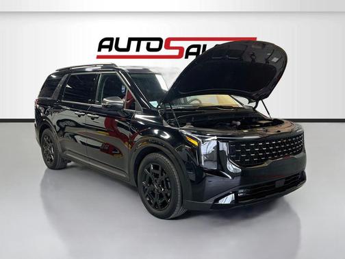 Aurora Black Pearl 2025 Kia Carnival SX