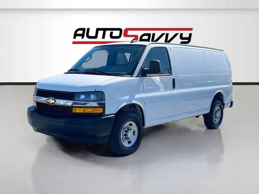 2024 Chevrolet Express 2500 RWD 2500 Regular Wheelbase WT