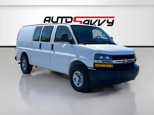 2024 Chevrolet Express 2500 RWD 2500 Regular Wheelbase WT