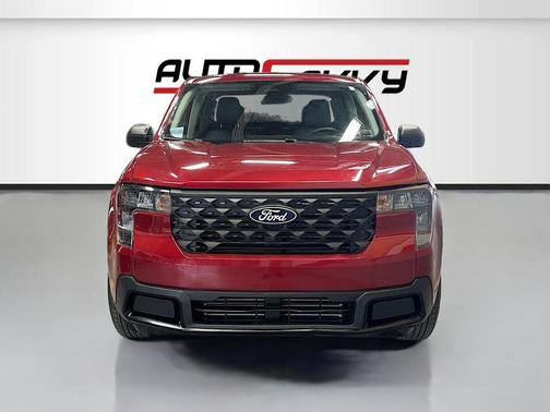 Ruby Red Metallic Tinted Clearcoat 2025 Ford Maverick XLT