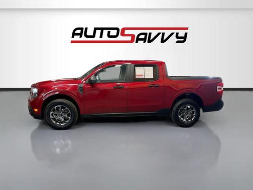 Ruby Red Metallic Tinted Clearcoat 2025 Ford Maverick XLT