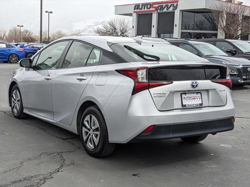 2022 Toyota Prius L