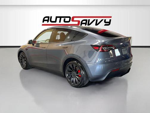 Gray 2023 Tesla Model Y Performance