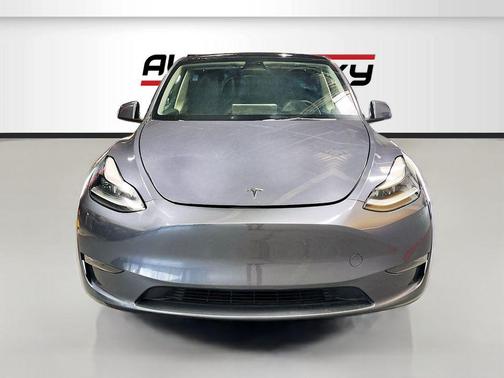 Gray 2023 Tesla Model Y Performance