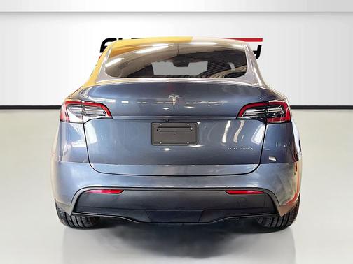 Gray 2023 Tesla Model Y Performance