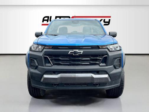 Glacier Blue Metallic 2023 Chevrolet Colorado Trail Boss