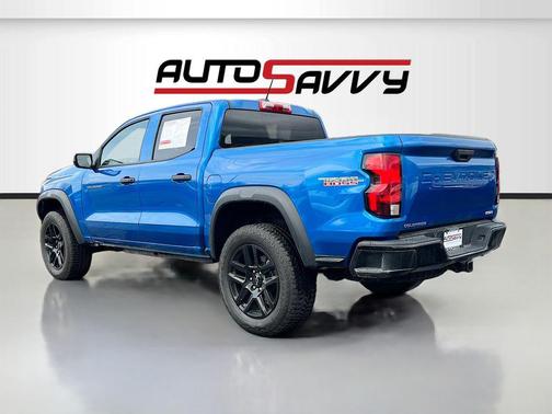 Glacier Blue Metallic 2023 Chevrolet Colorado Trail Boss